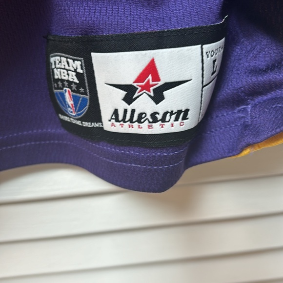 NBA Kids boys / girls large Lakers reversible jersey - Picture 6 of 6